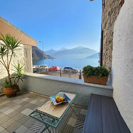 Holiday home Townhouse - Lakefront