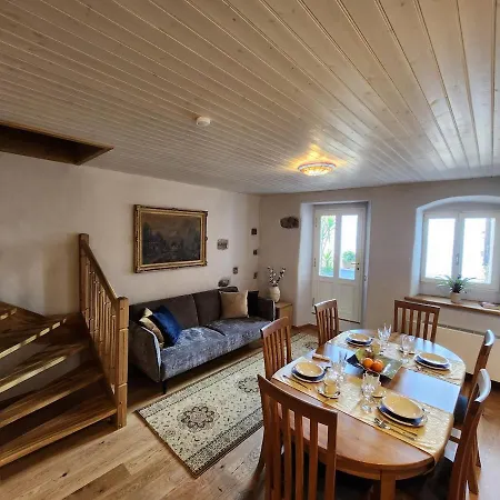 Holiday home Townhouse - Lakefront Nobiallo