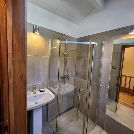 Townhouse - Lakefront * Nobiallo